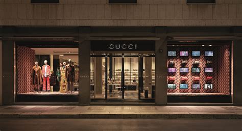 где находится магазин gucci|gucci stores in chicago.